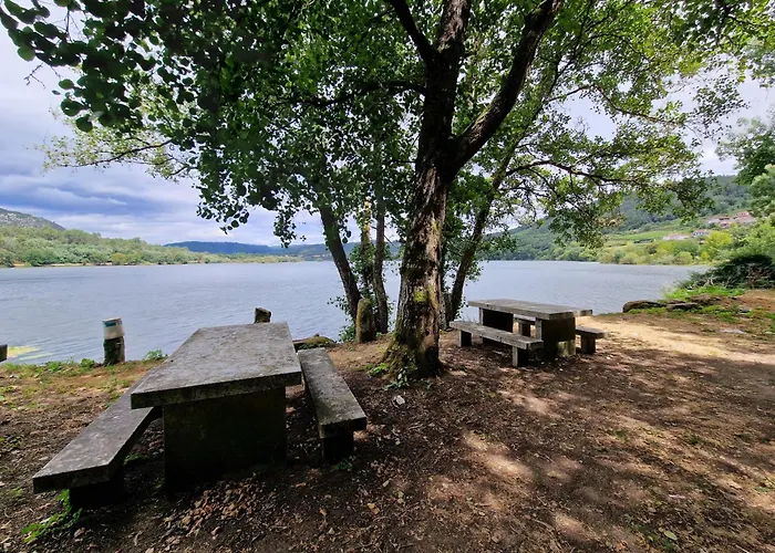 Casa Do Barqueiro Caino Дом отдыха *